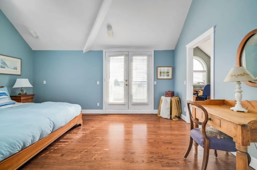 3650 2 Street SW Calgary AB T2S1T8