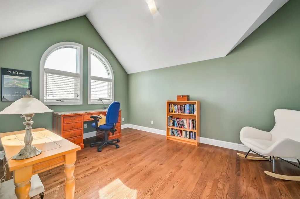 3650 2 Street SW Calgary AB T2S1T8