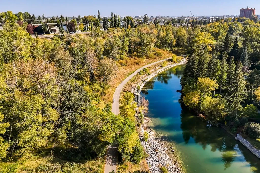 3650 2 Street SW Calgary AB T2S1T8