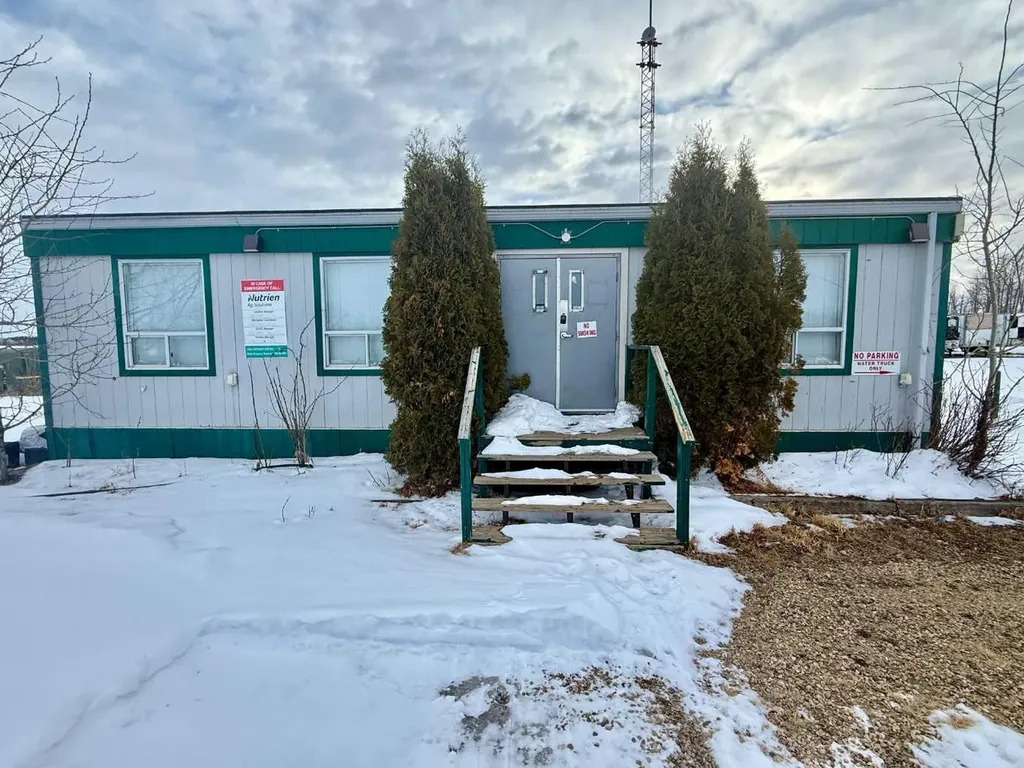 255048 Township Road 424 Rural Ponoka County AB T4J1R6