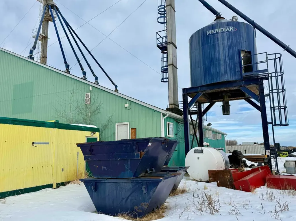 255048 Township Road 424 Rural Ponoka County AB T4J1R6