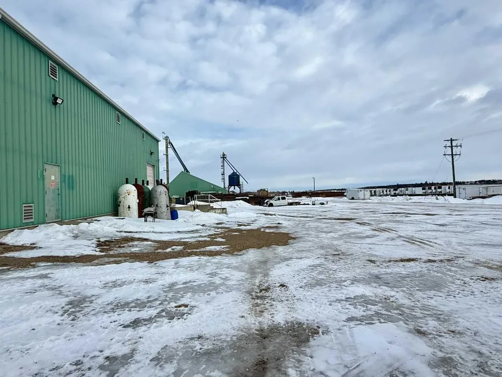 255048 Township Road 424 Rural Ponoka County AB T4J1R6