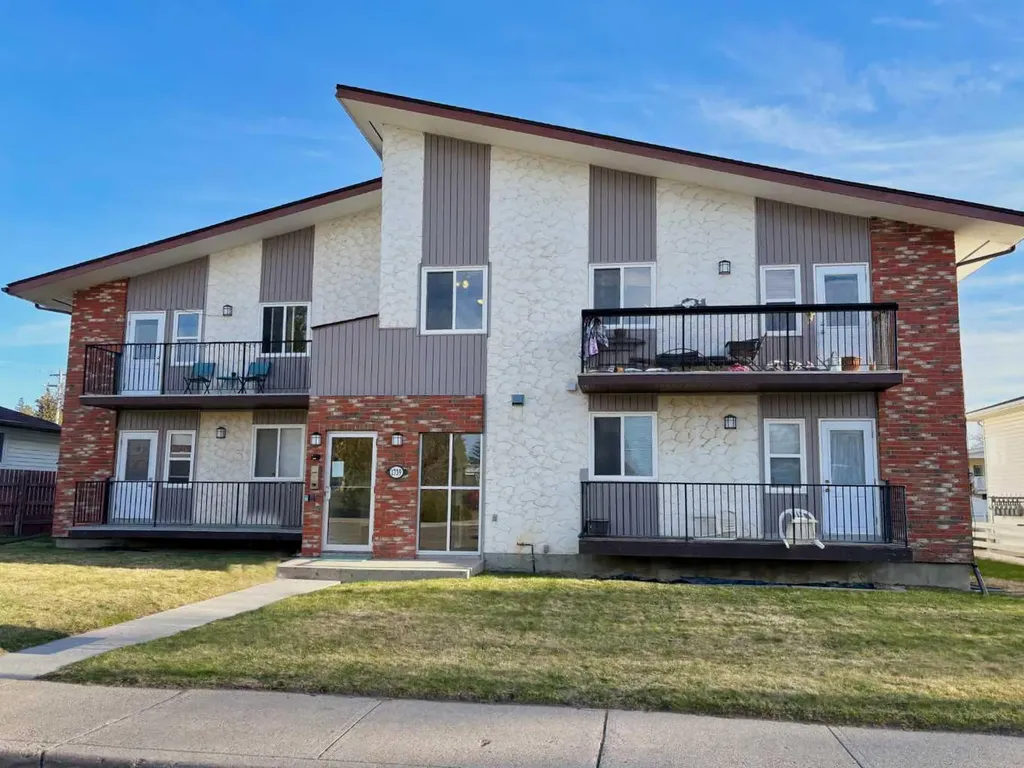 1739 Street Edwards Boulevard N Lethbridge AB T1H1X2
