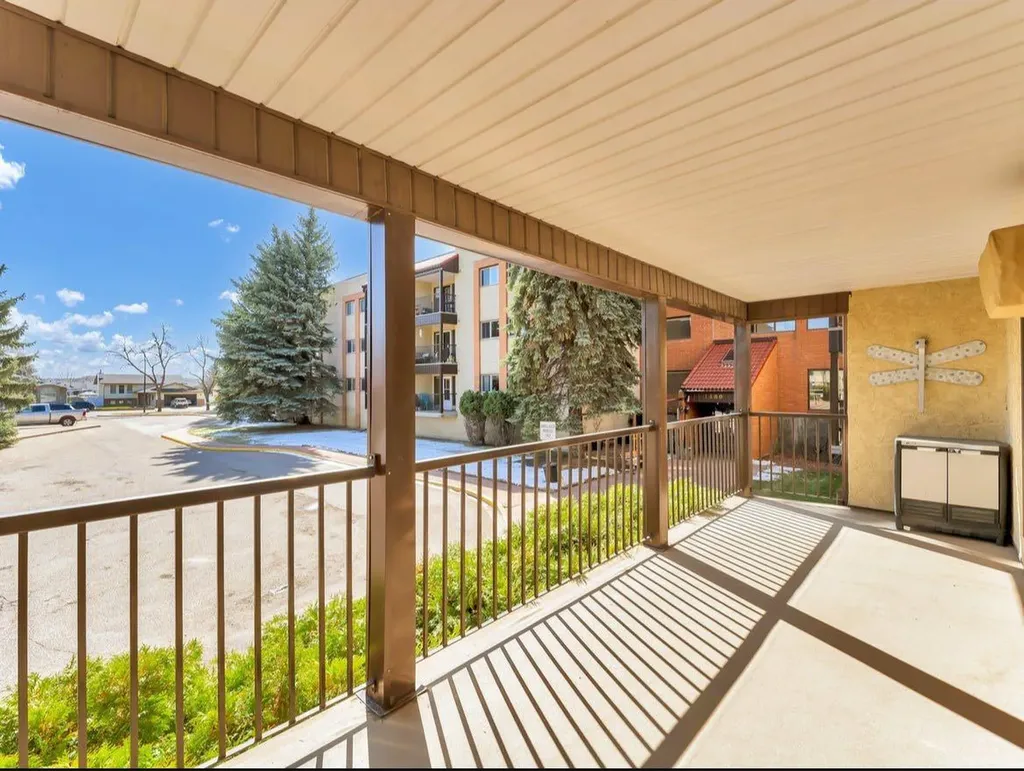 1480 Southveiw Drive SE Medicine Hat AB T1B 3Z3