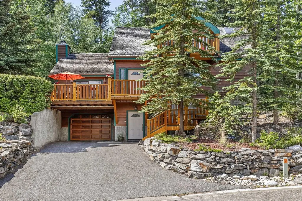 204 Grassi Place Canmore AB T1W2N3