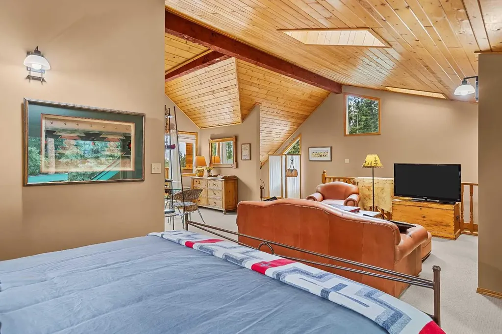 204 Grassi Place Canmore AB T1W2N3