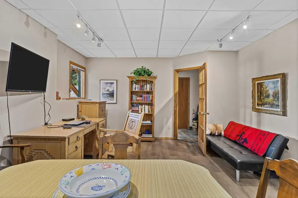 204 Grassi Place Canmore AB T1W2N3