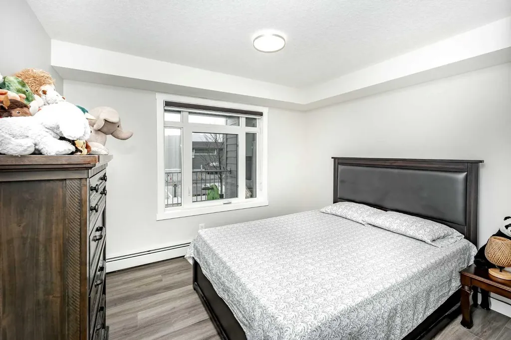 6118 80 Avenue NE Calgary AB T3J 0S6
