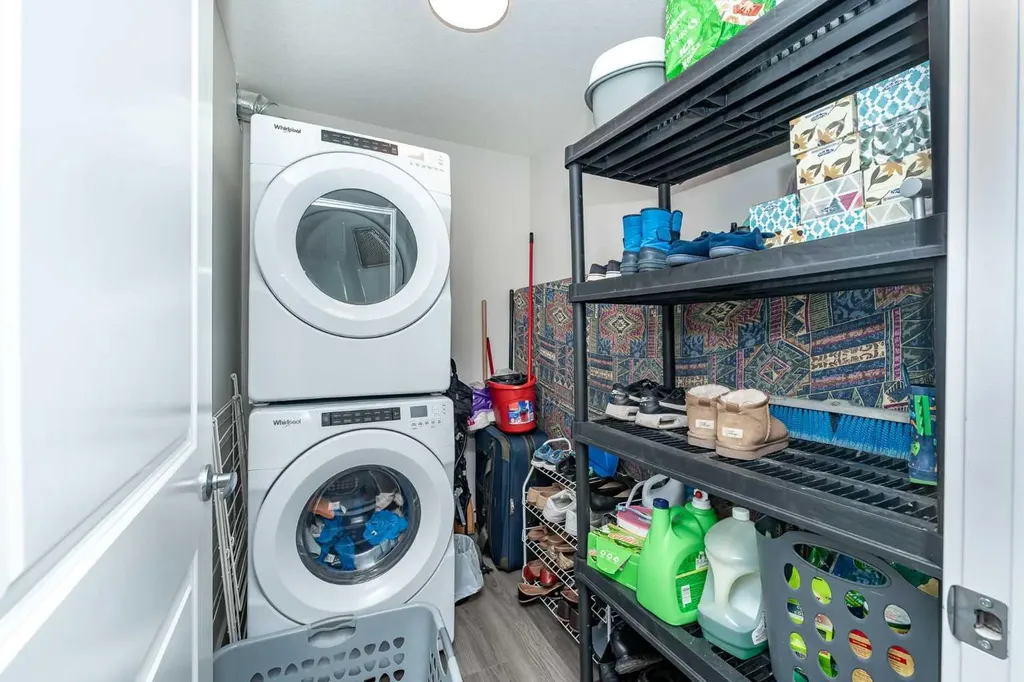 6118 80 Avenue NE Calgary AB T3J 0S6