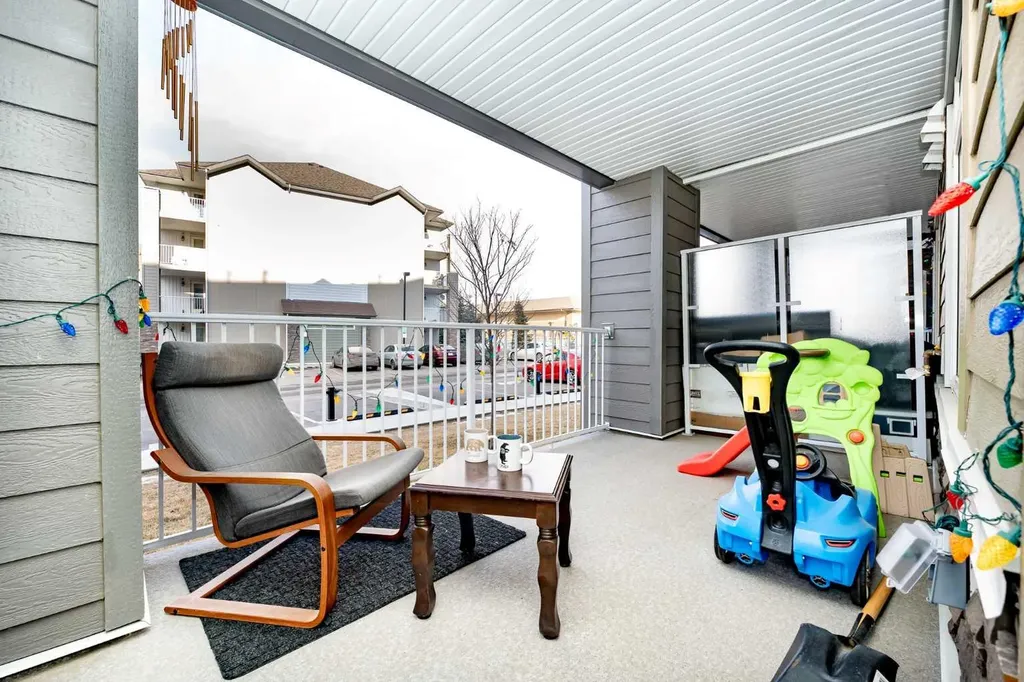 6118 80 Avenue NE Calgary AB T3J 0S6