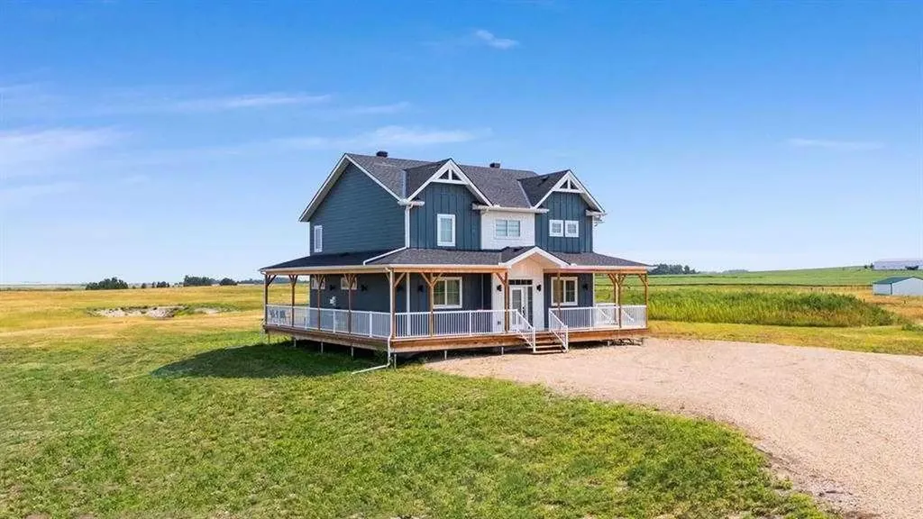 250051 Range Road 250 Rural Wheatland County AB T1P 0M4