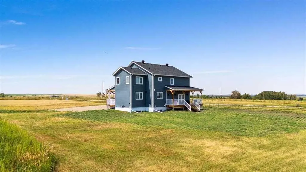 250051 Range Road 250 Rural Wheatland County AB T1P 0M4