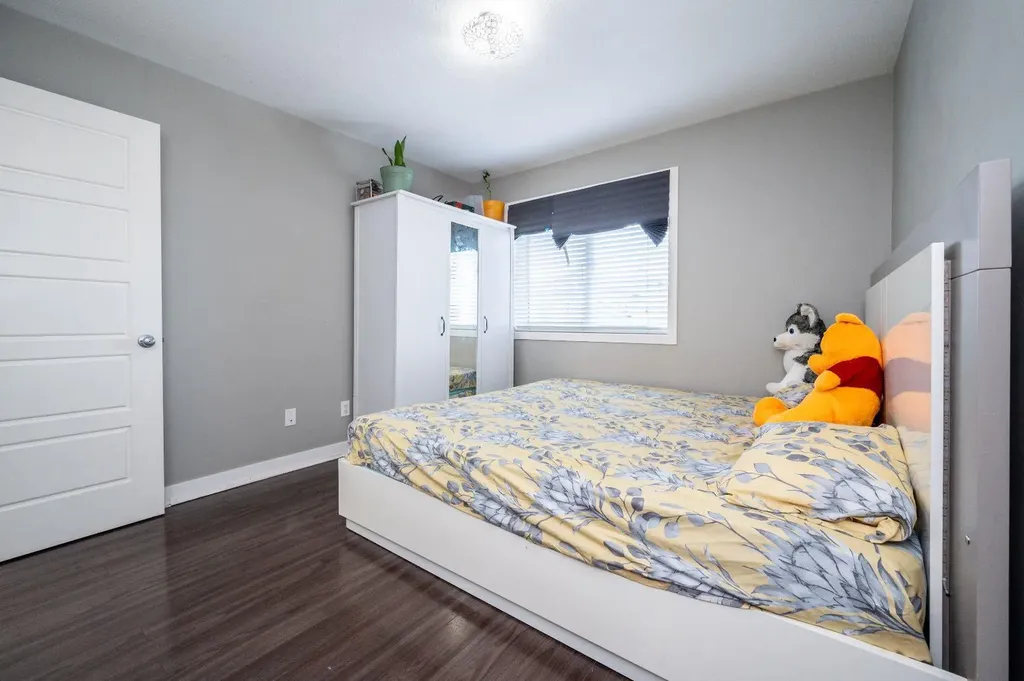 2781 Chinook Winds Drive SW Airdrie AB T4B 3S5