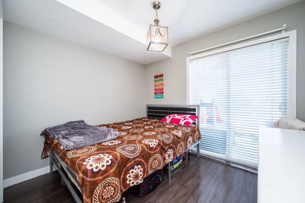 2781 Chinook Winds Drive SW Airdrie AB T4B 3S5