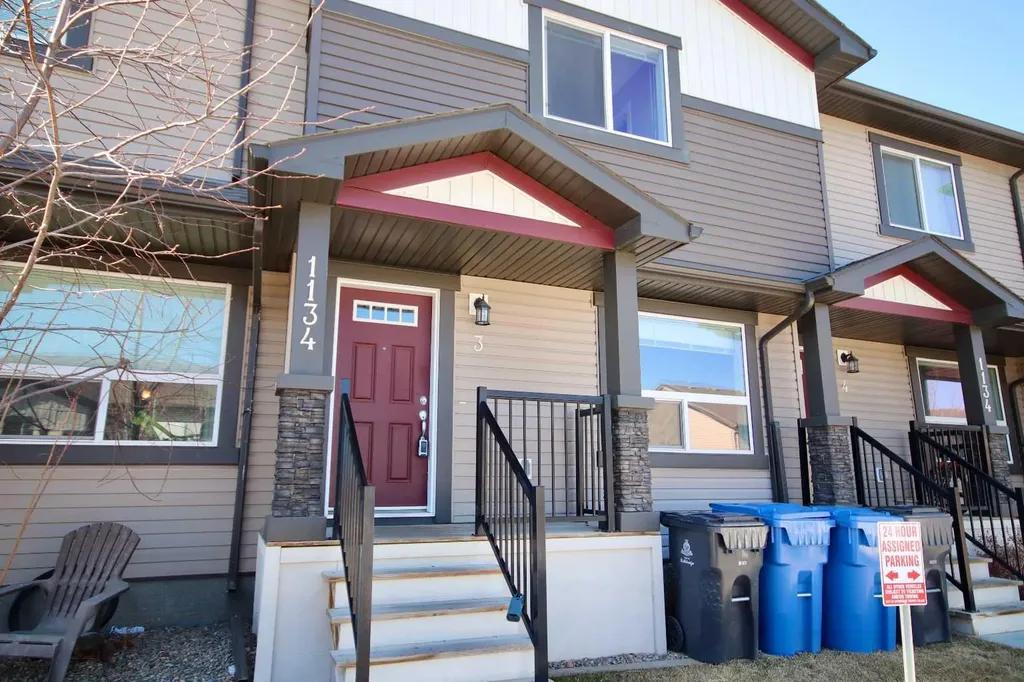 1134 Keystone Road W Lethbridge AB T1J 5H6