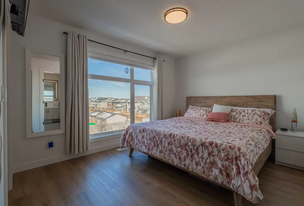 897 Mahogany Boulevard SE Calgary AB T3M 3W9