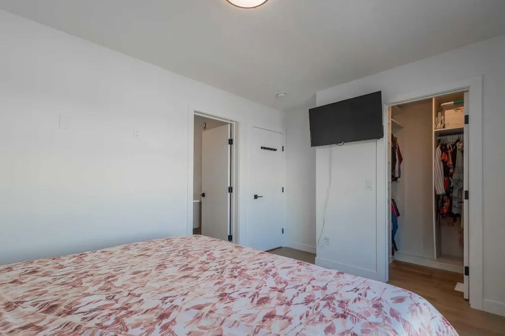 897 Mahogany Boulevard SE Calgary AB T3M 3W9