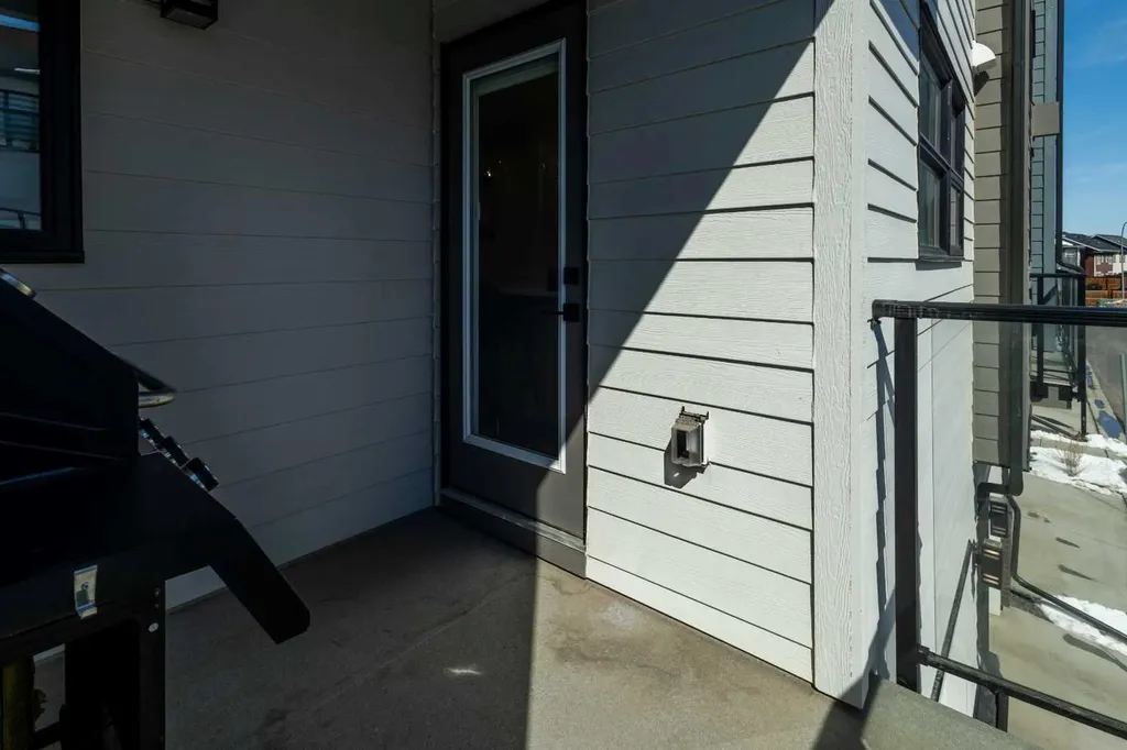 897 Mahogany Boulevard SE Calgary AB T3M 3W9