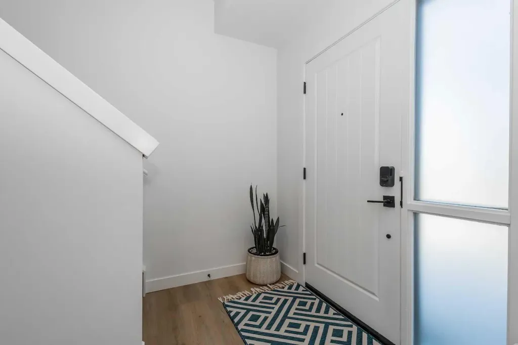 897 Mahogany Boulevard SE Calgary AB T3M 3W9