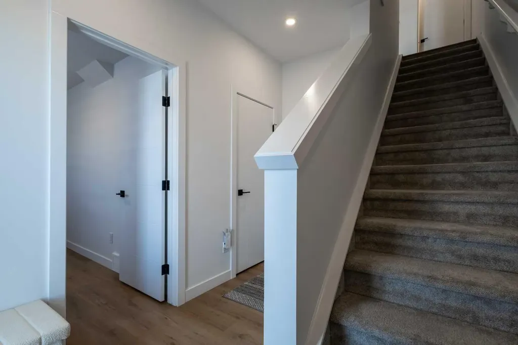 897 Mahogany Boulevard SE Calgary AB T3M 3W9