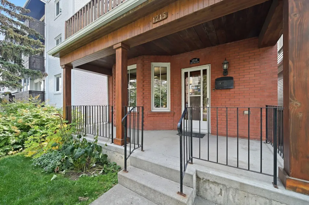 1215 14 Avenue SW Calgary AB T3C 0W1