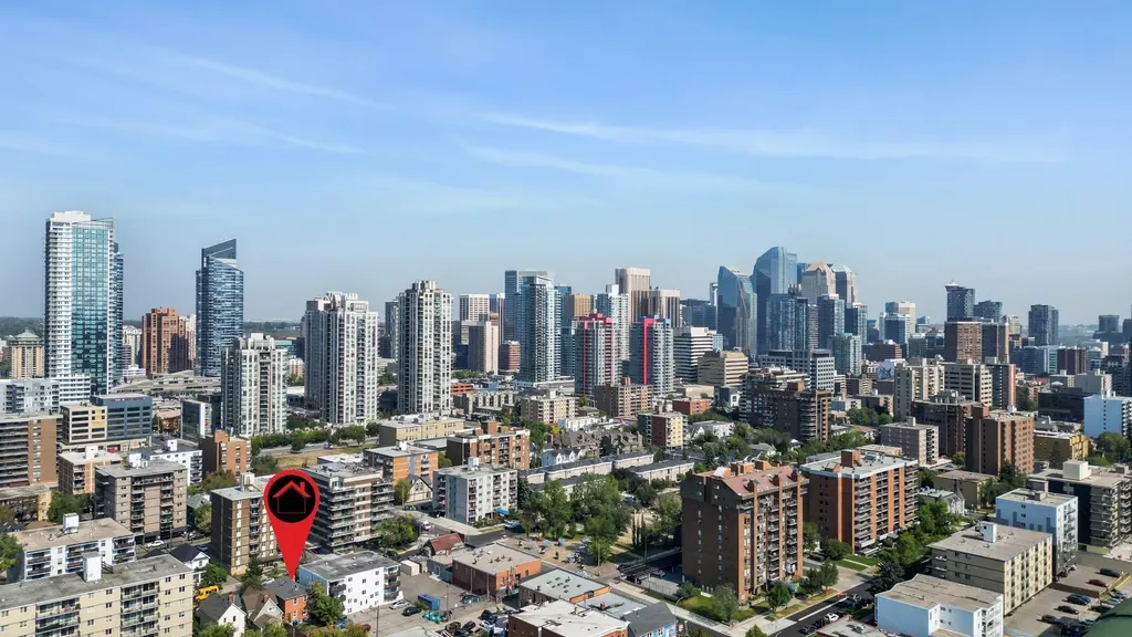 1215 14 Avenue SW Calgary AB T3C 0W1