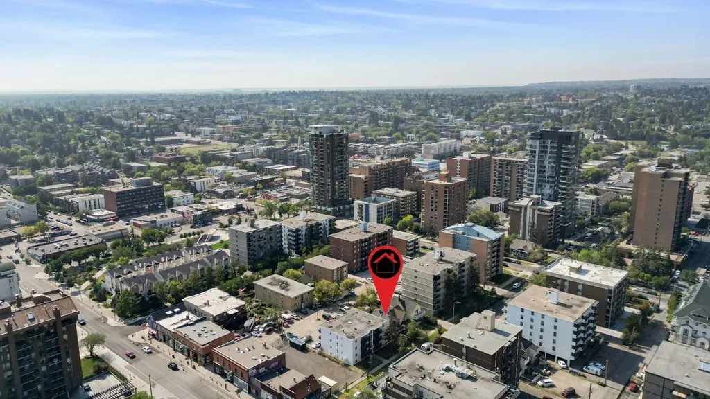 1215 14 Avenue SW Calgary AB T3C 0W1