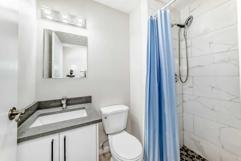 7205 4 Street NE Calgary AB T2K 5S3