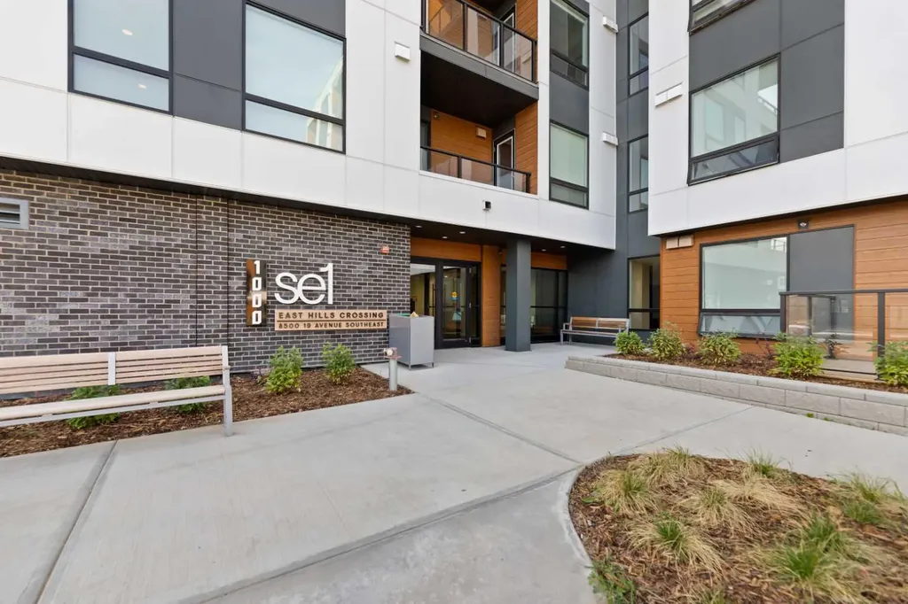 8500 19 Avenue SE Calgary AB T2A0M8