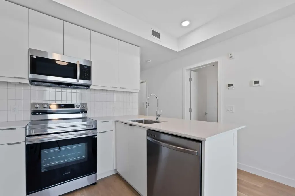 8500 19 Avenue SE Calgary AB T2A0M8