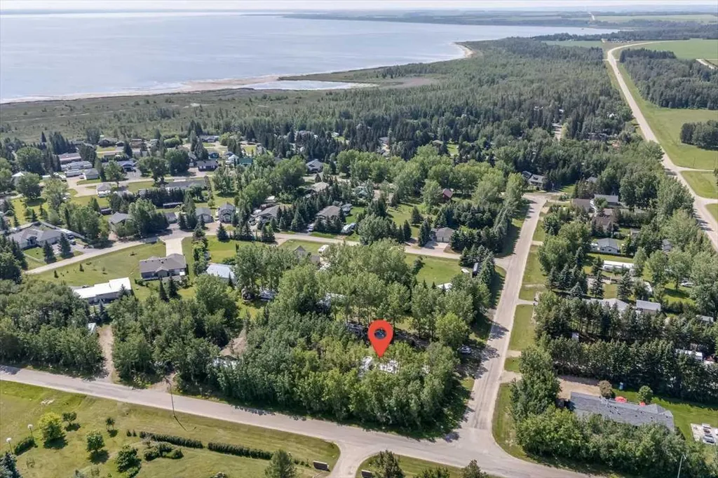 2 Ridge Drive Rural Ponoka County AB T0J 2J0