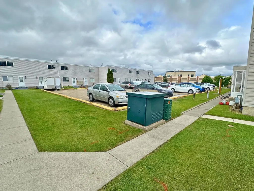 4719 33 Street Red Deer AB T4N 0N7