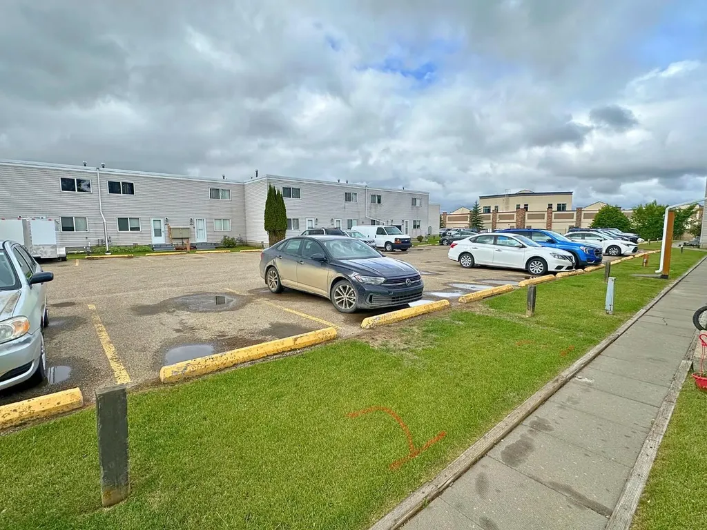 4719 33 Street Red Deer AB T4N 0N7