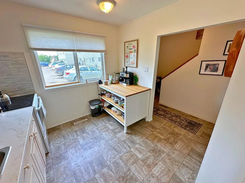 4719 33 Street Red Deer AB T4N 0N7