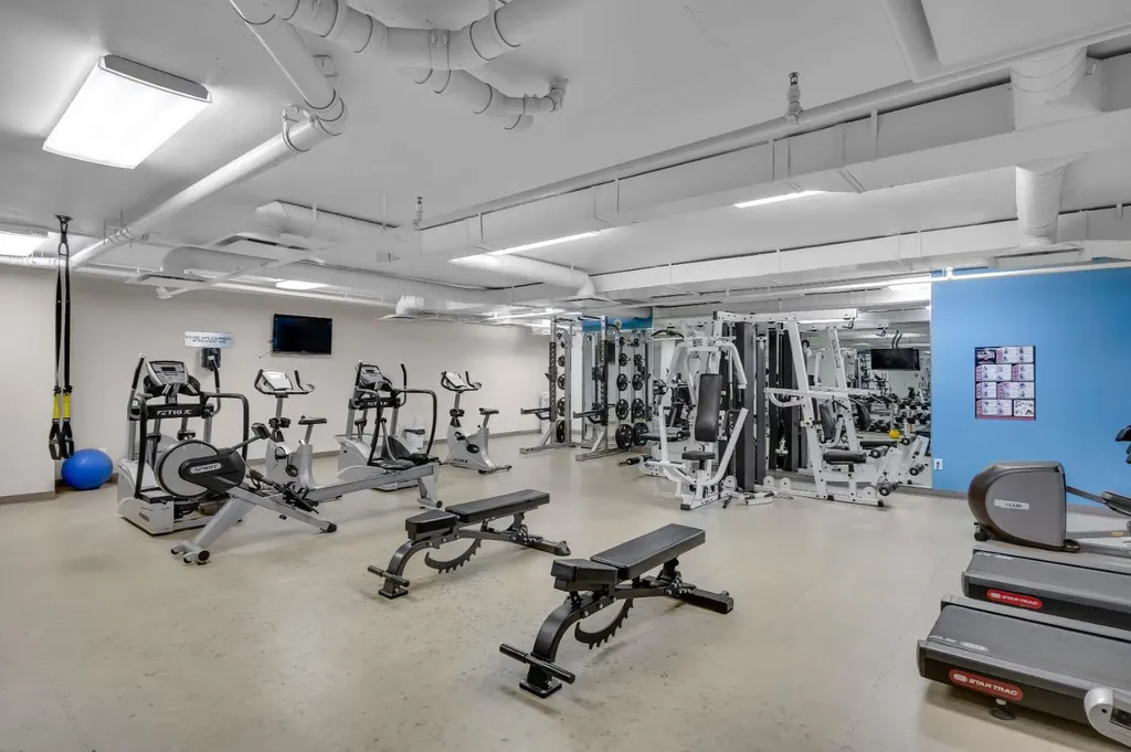 888 4 Avenue SW Calgary AB T2P0V2