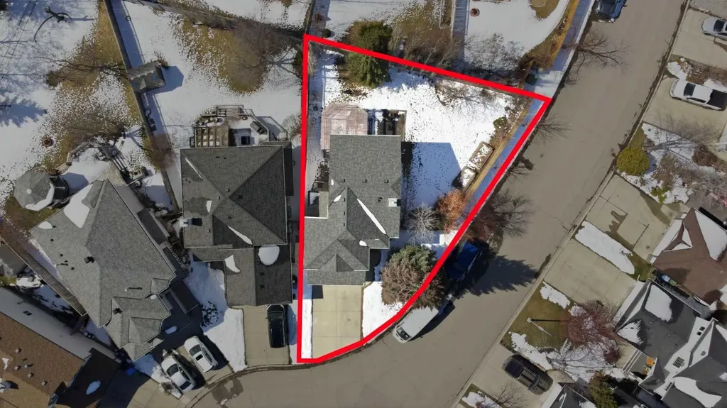 161 Douglas Glen Heath SE Calgary AB T2Z 2N1