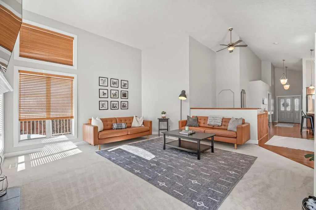 611 Cavendish Beach Bay Chestermere AB T1X 1H9