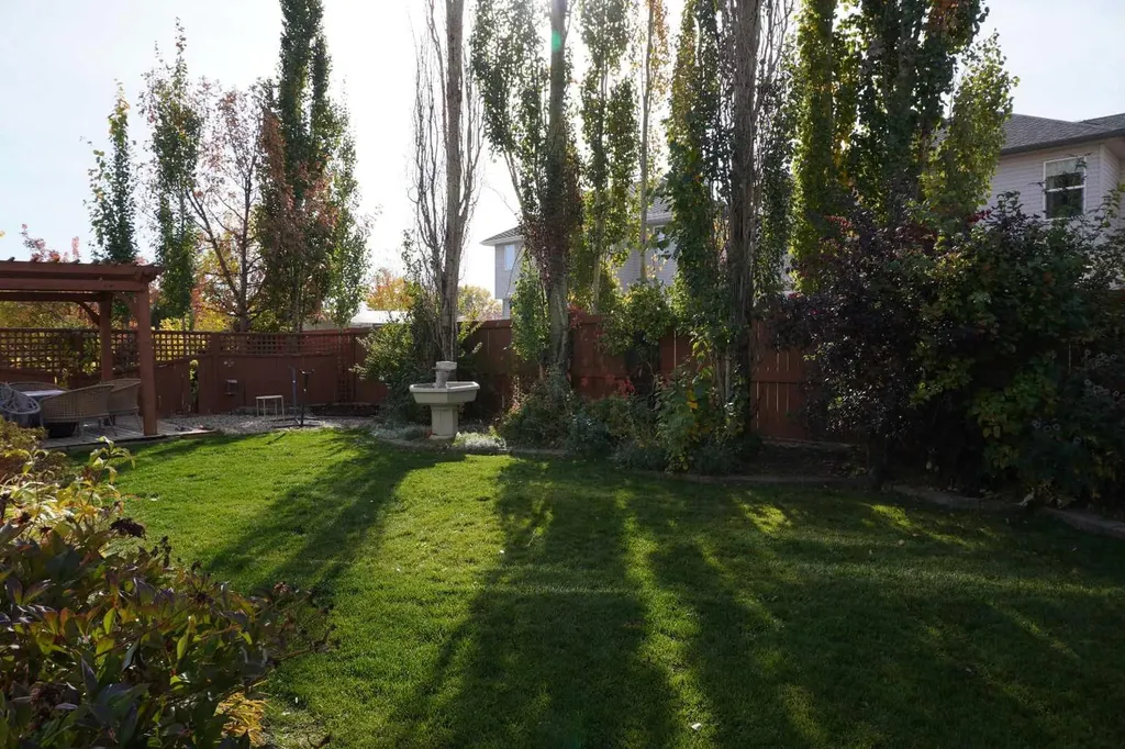 611 Cavendish Beach Bay Chestermere AB T1X 1H9
