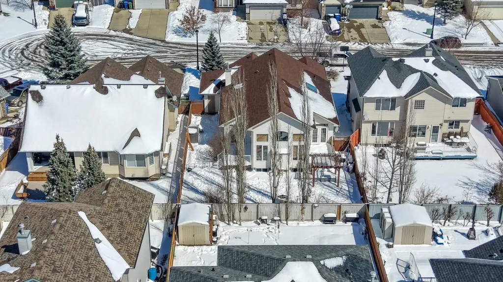 611 Cavendish Beach Bay Chestermere AB T1X 1H9