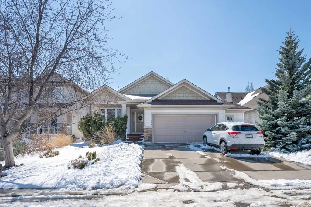 611 Cavendish Beach Bay Chestermere AB T1X 1H9