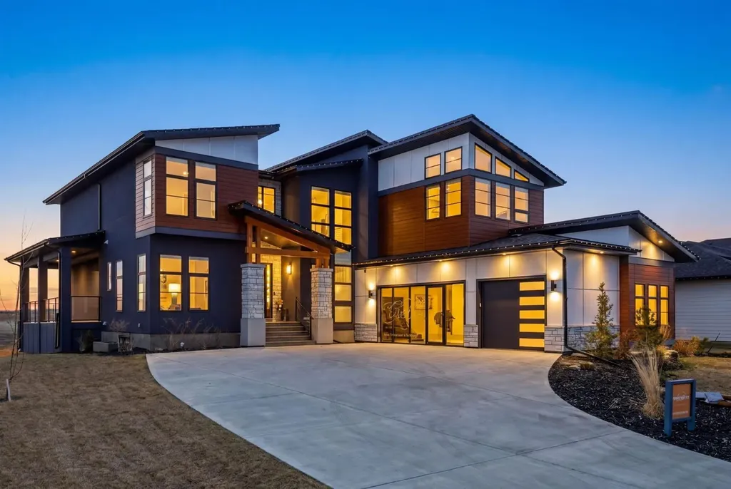12 Monterra Rise Rural Rocky View County AB T4C 0H2