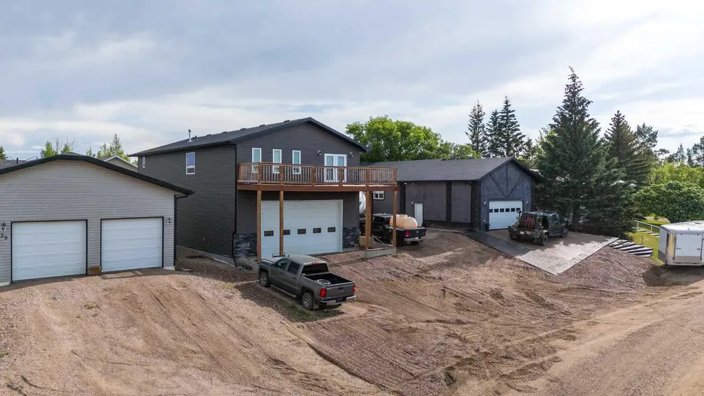 43 Scenic Drive Greenstreet SK S0M 1W0