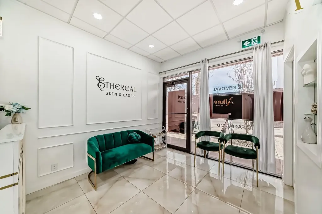 1015 Centre Street NW Calgary AB T2E 2P8