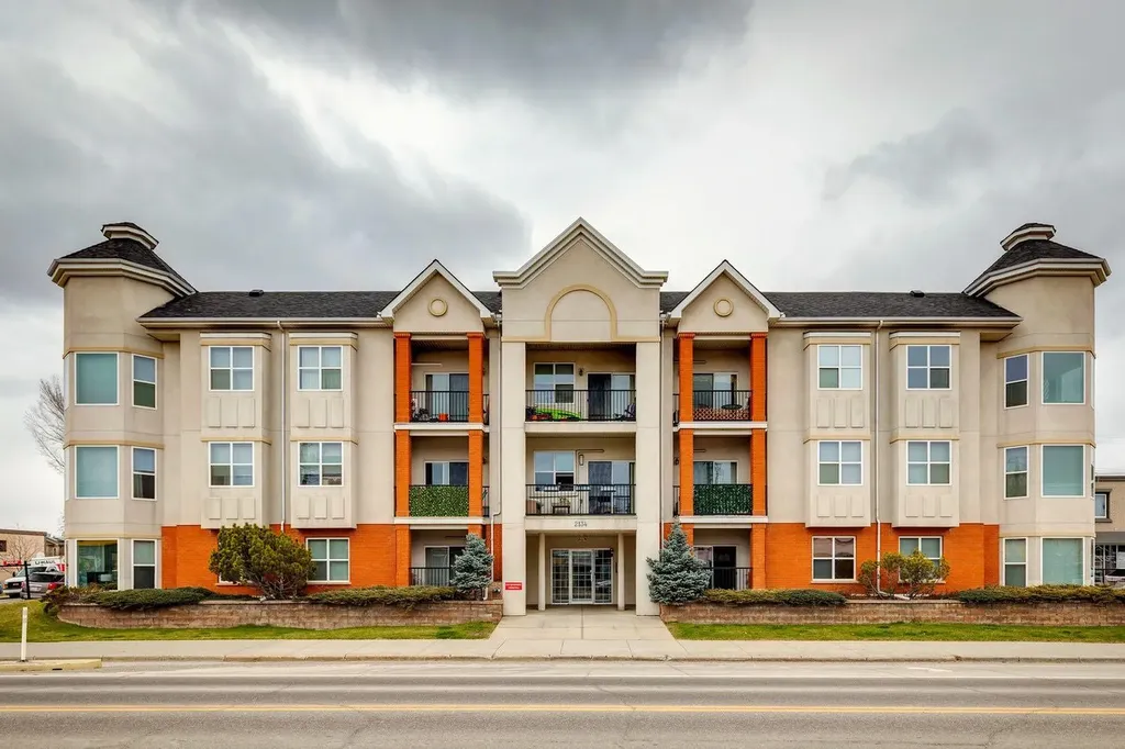 2134 Kensington Road NW Calgary AB T2N 3R7