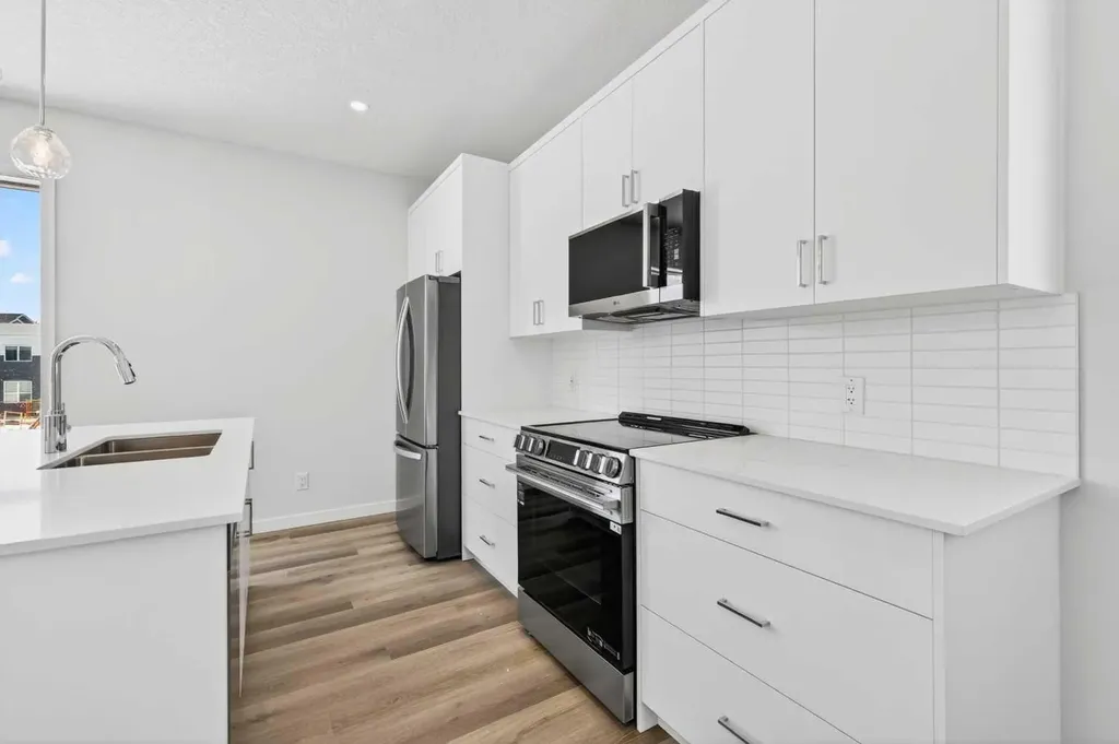 132 Red Embers Link NE Calgary AB T3N 2X8