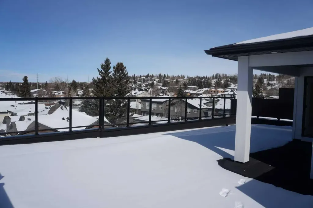 4740 Bowness Road Calgary AB T3B 0B4