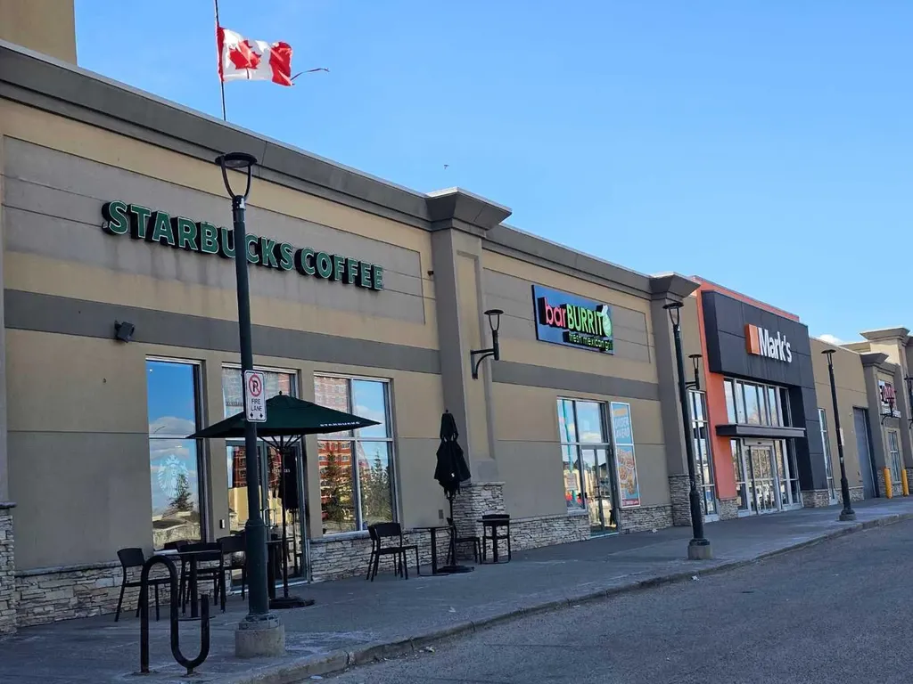 1444 40 Street SW Calgary AB T3C 1W7
