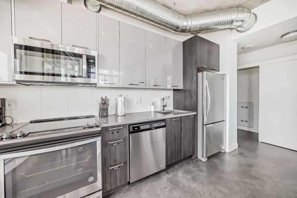 624 8 Avenue SE Calgary AB T2G 0M1