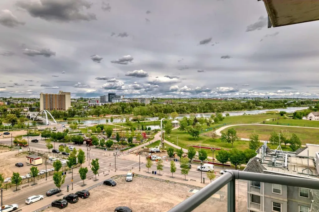 624 8 Avenue SE Calgary AB T2G 0M1