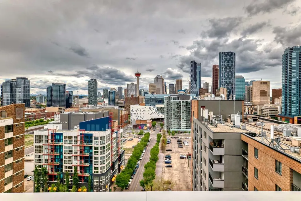 624 8 Avenue SE Calgary AB T2G 0M1